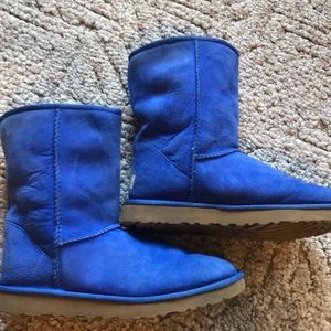 Ugg boots size 10. Worn a handful of times